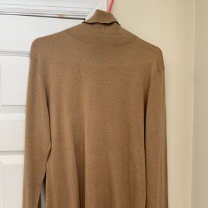 H&M men slim Turtleneck
